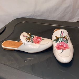 Faux Gucci slides